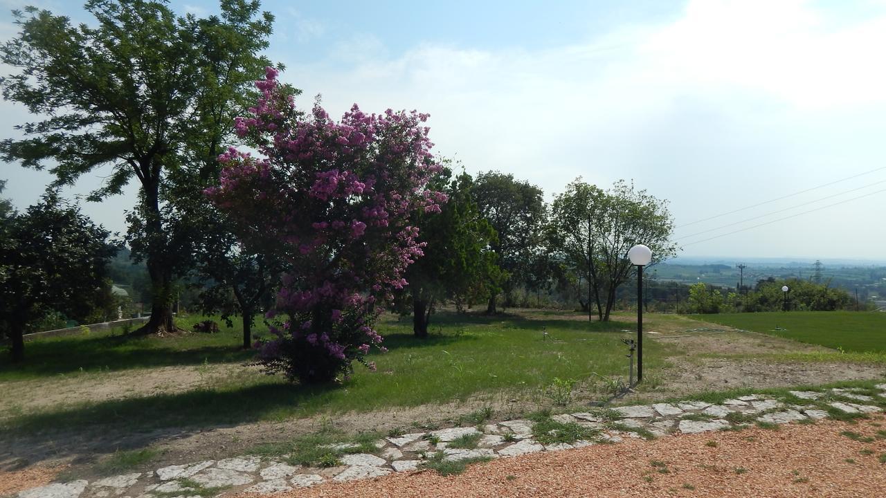 Poggio Di Pastrengo Leilighet Eksteriør bilde